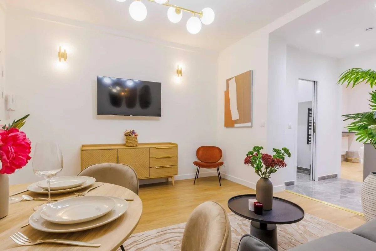 Stylish Apartment 3 Min From Haussmann, Sleeps4 Paris
